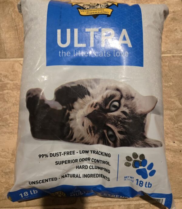 Dr. Elsey's Ultra Unscented Clumping Clay Cat Litter 40lb